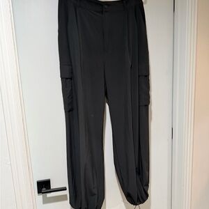 Gap Fit Black Cargo Pants Womens - Size L